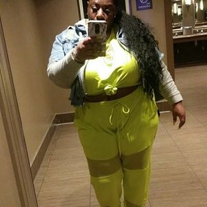 2pc Lime track suit